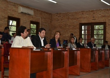 Aprueban pedido de intervención de la Municipalidad de CDE 