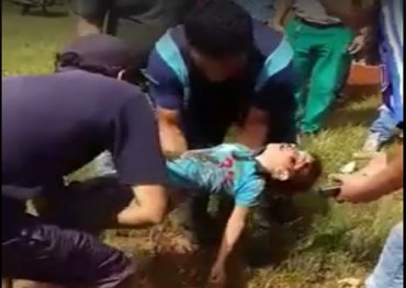 Grave accidente rutero involucra a tres que viajaban en moto