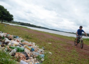 Costanera del Km 8 Acaray es una mentira más de Sandra