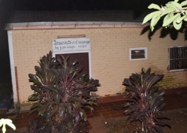 Niños denuncian maltratos del director de un albergue